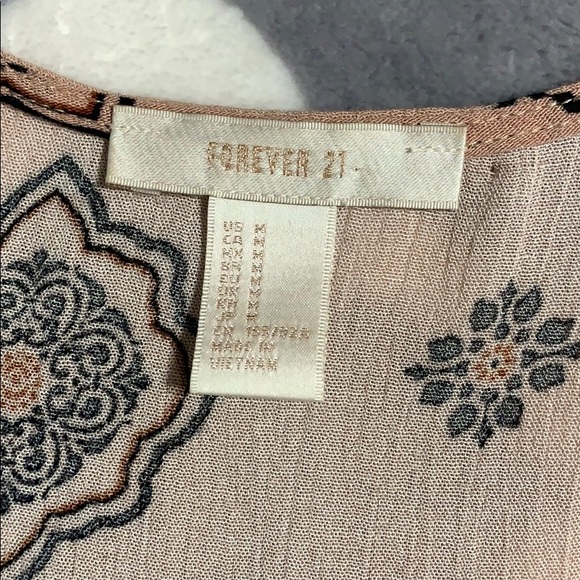 Forever 21 Pink Paisley Tie-Up Shirt - Picture 3 of 5